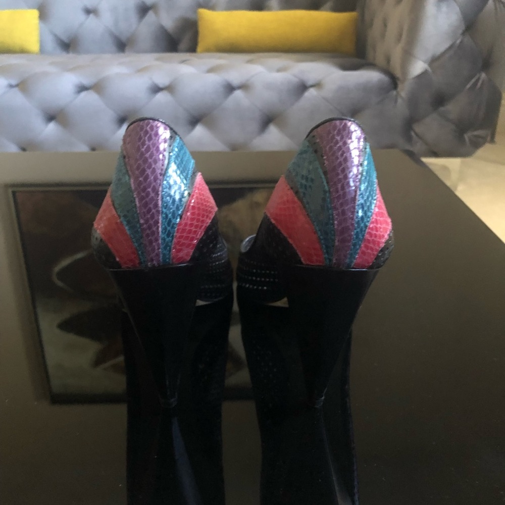 Open Toe Pump - image 3